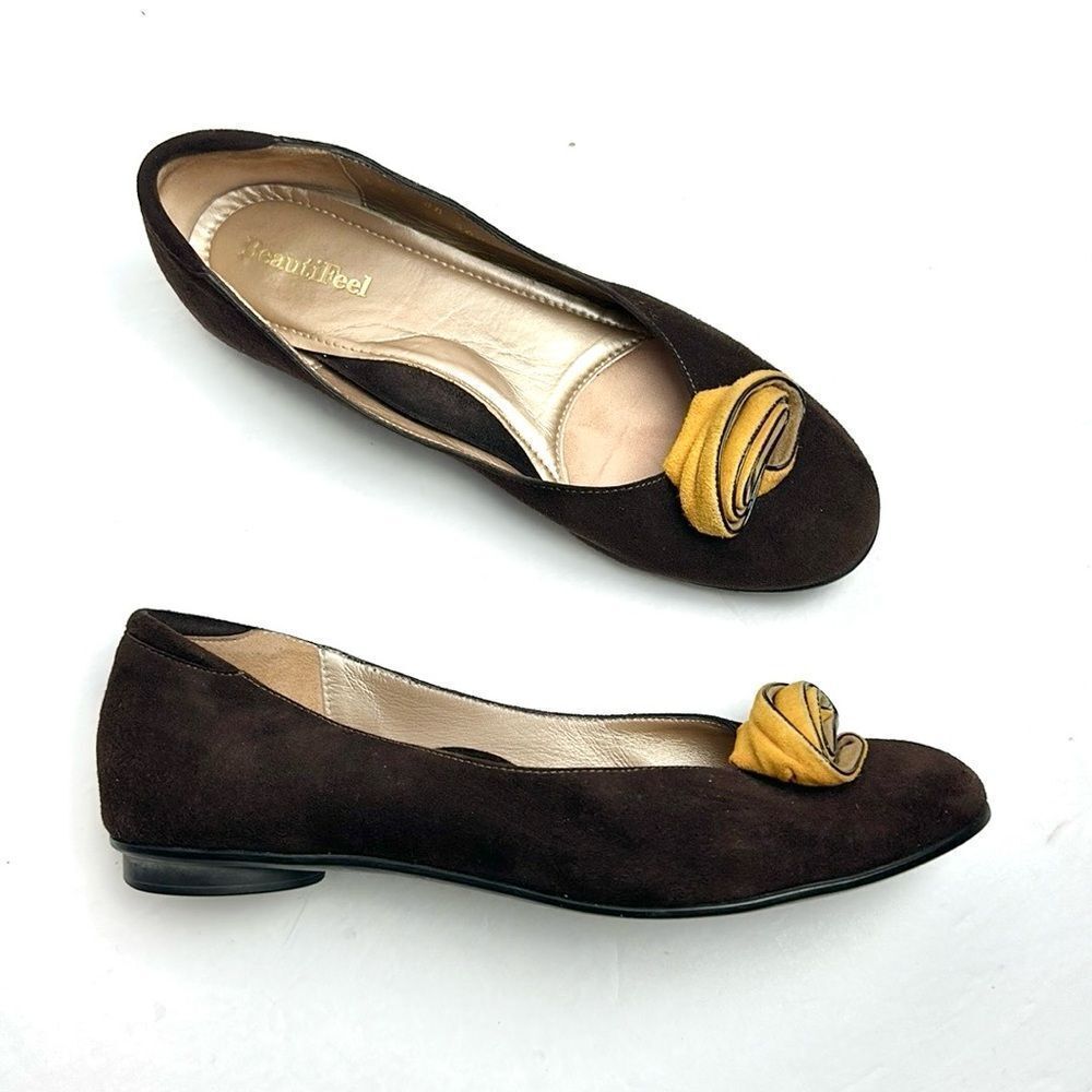 BeautiFeel Chocolate Brown Suede Flats Shoes  Mustard Rosettes size 38 US 7-7,5
